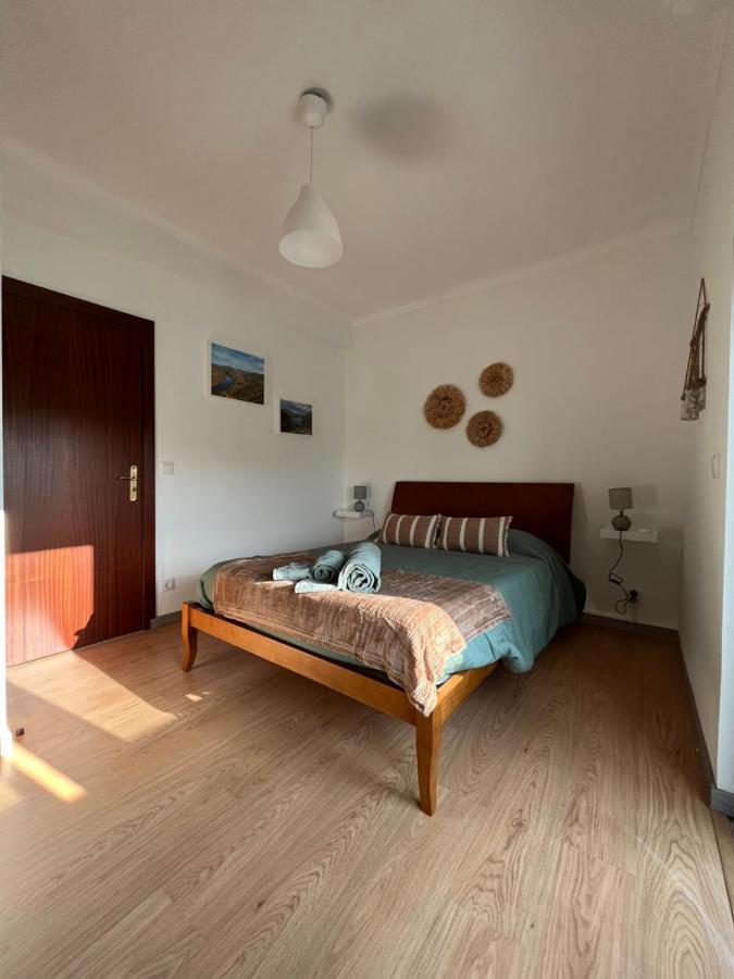 Апартаменты Casas Da Margarida Вила-Нова-ди-Фош-Коа Экстерьер фото